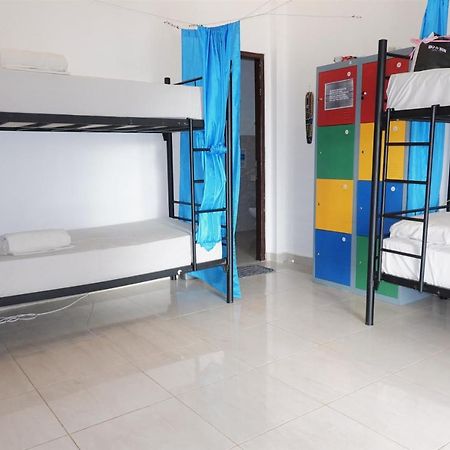 Hostel Point Break Canggu Exterior foto
