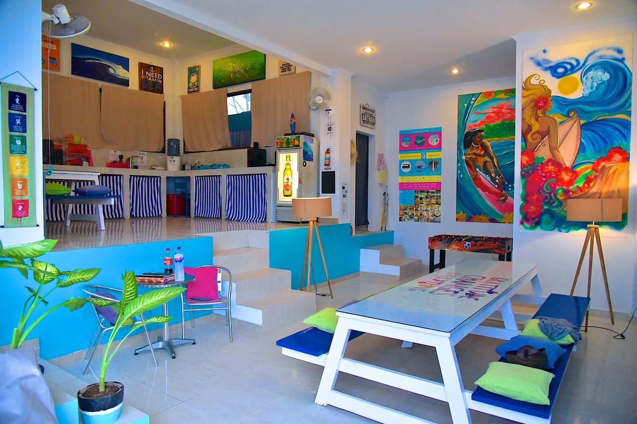 Hostel Point Break Canggu Exterior foto