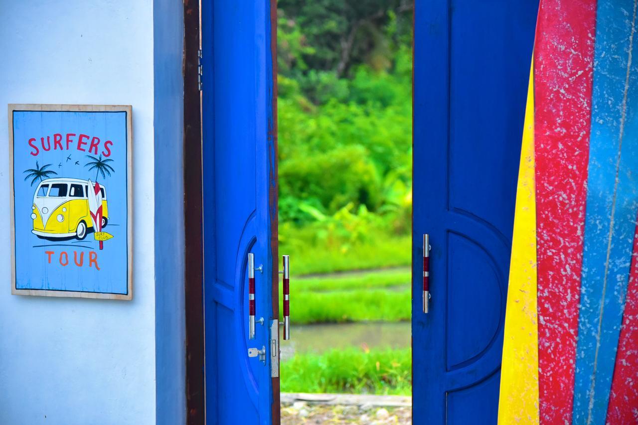 Hostel Point Break Canggu Exterior foto